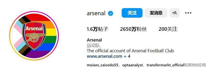公车上拨开被内裤进入的小说