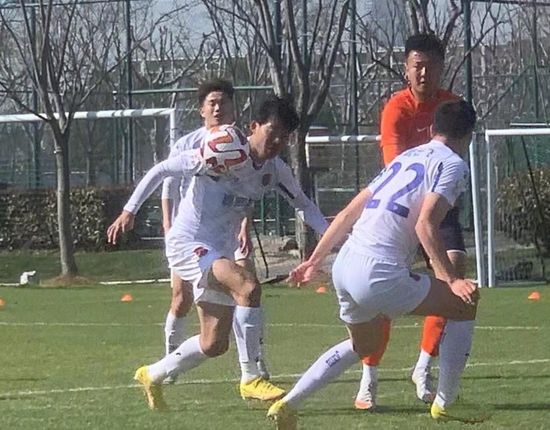 日日碰碰视频播放