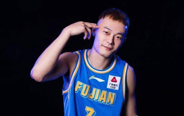 丝袜美腿诱惑一区二区三区